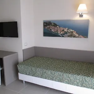 Hotel Holiday Hotell