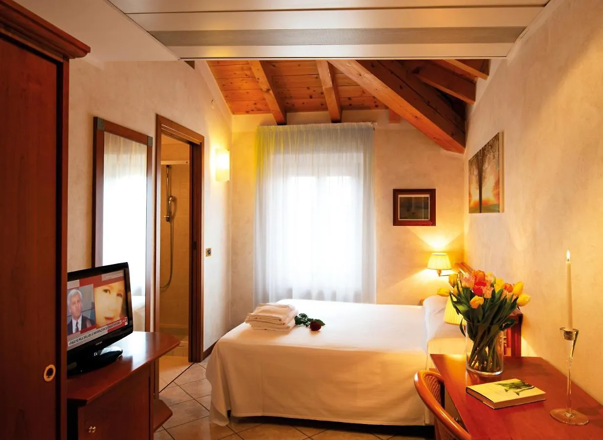 Hotel Corte Regina Sirmione